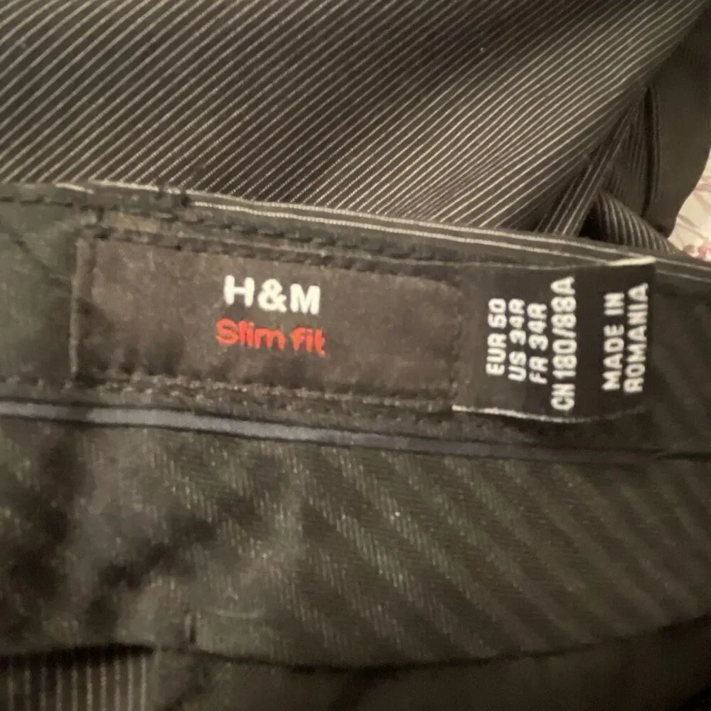 H&M Men’s Black Pinstriped Pants/Trousers